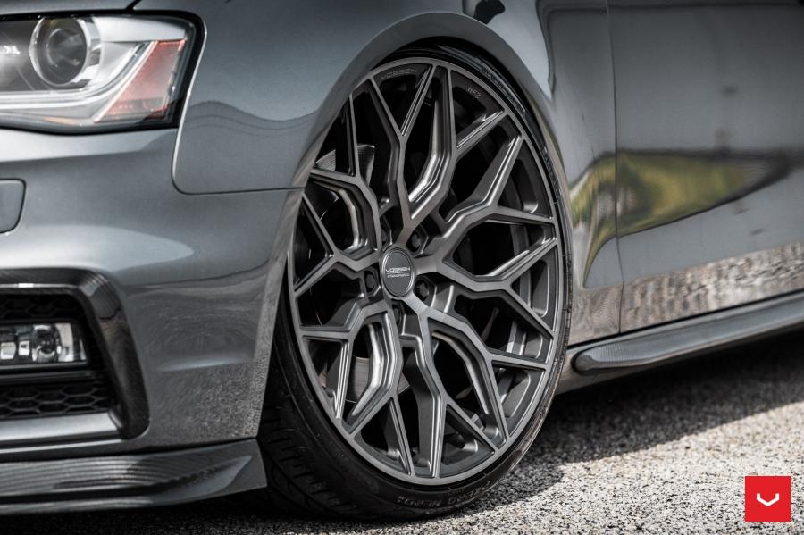 Колеса Audi S4 Sedan on Vossen Wheels (HF-2) 2018 года  (фото 9 из 22)